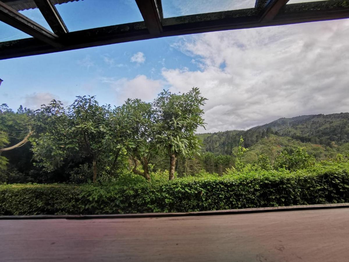 Cabana Hamacas Cartago Exterior photo
